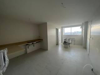 Apartamento com 4 suítes no Jardim Europa