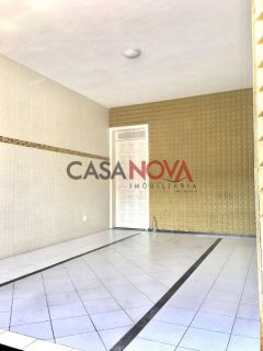 CASA DUPLEX EM BOA LOCALIZAÇÃO NO BAIRRO CIRURGIA COM 6/4, SENDO 4 SUÍTES