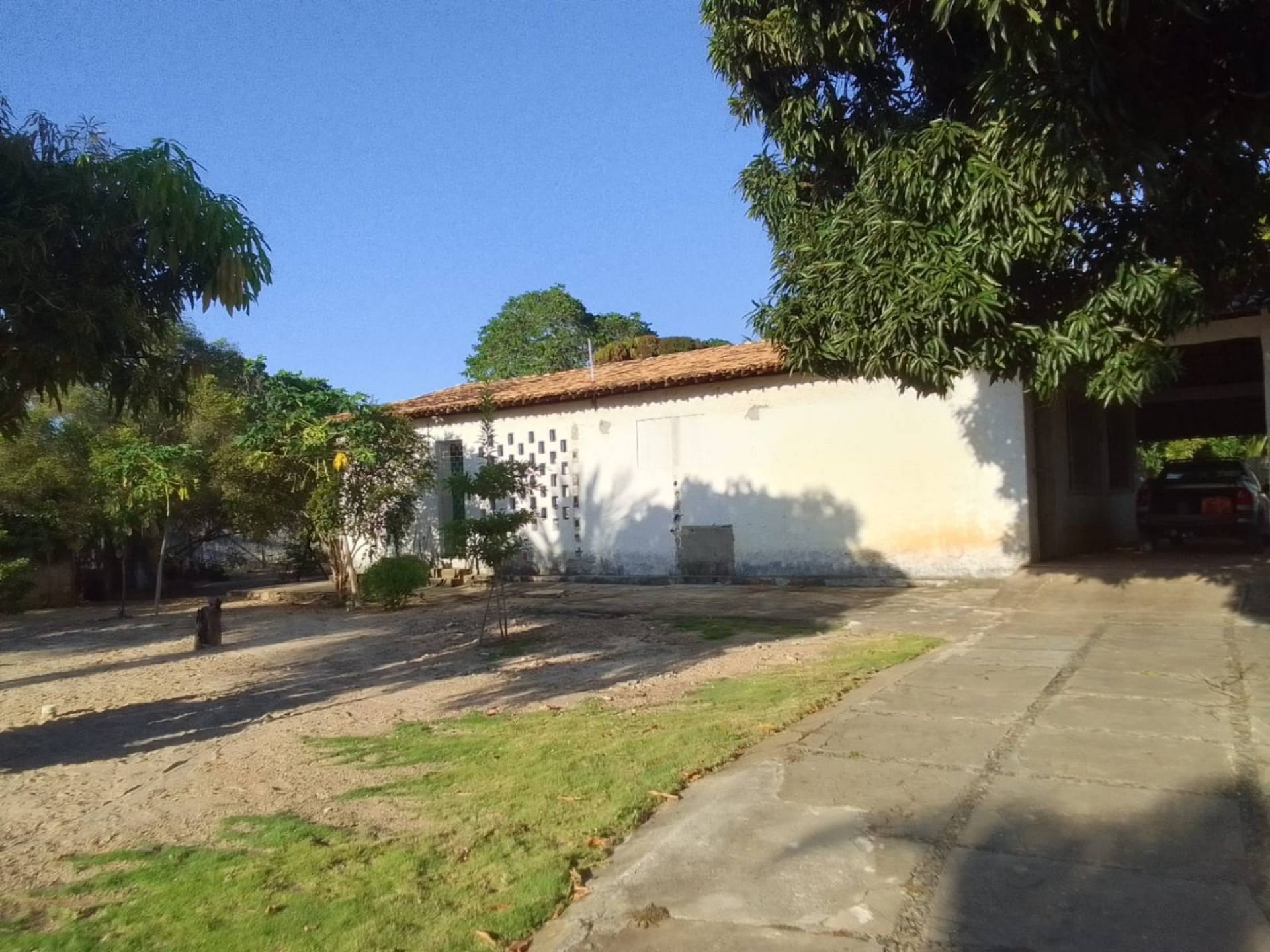 Vendo ou Troca por Carro, Casa e Apartamento Chácara no Mosqueiro