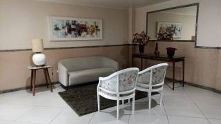 APARTAMENTO EM ÓTIMA LOCALIZAÇÃO NO GRAGERU