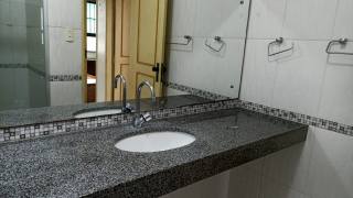 APARTAMENTO EM ÓTIMA LOCALIZAÇÃO NO GRAGERU