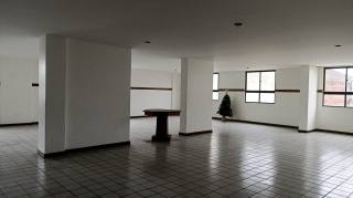 APARTAMENTO EM ÓTIMA LOCALIZAÇÃO NO GRAGERU