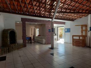 Vendo ou Troca-Casa em boa localização na Atalaia para Comércio ou Residência