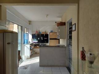 Vendo ou Troca-Casa em boa localização na Atalaia para Comércio ou Residência