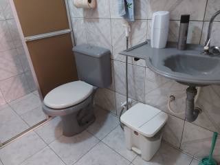 Vendo ou Troca-Casa em boa localização na Atalaia para Comércio ou Residência