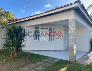 CASA DE ESQUINA EM BOA LOCALIZAÇÃO NA COROA DO MEIO