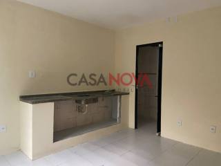 CASA DE ESQUINA EM BOA LOCALIZAÇÃO NA COROA DO MEIO