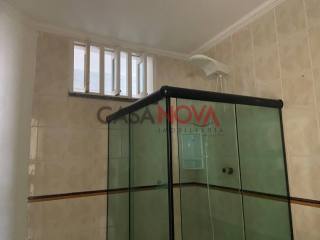CASA DE ESQUINA EM BOA LOCALIZAÇÃO NA COROA DO MEIO