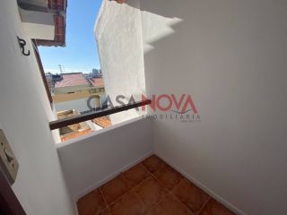 Casa 3/4 com piscina na Coroa do Meio