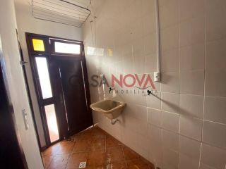 Casa 3/4 com piscina na Coroa do Meio
