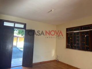 Casa 3/4 com piscina na Coroa do Meio