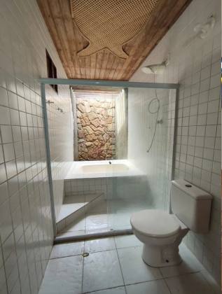 Casa 4/4 com piscina na Coroa do Meio