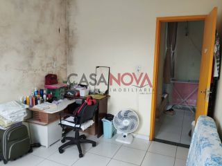 Sobrado Para Vender com 4 quartos no bairro Rosa Elze
