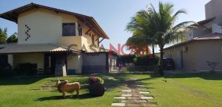 Casa de Condomínio Para Vender com 4 quartos no Mosqueiro