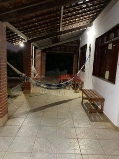 Chácara com piscina e com 4/4 suítes em Estância