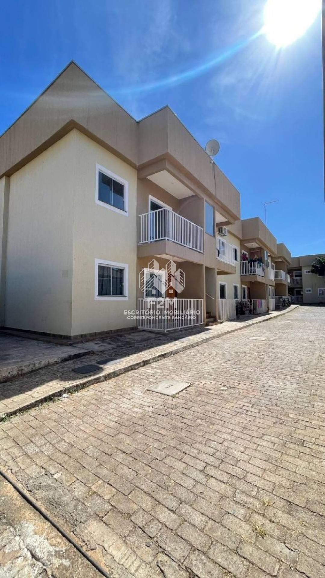 Setor 05, Perto da Upa, 2 Quartos, sala, banheiro social, cozinha, área de serviço externa e uma vaga de garagem numerada!