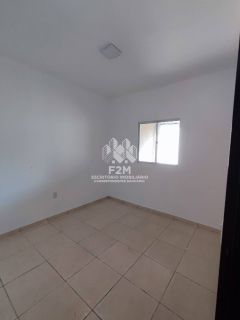 Casa em condomínio no Setor 11, 2 Quartos, sala, banheiro social, cozinha, área de serviço!