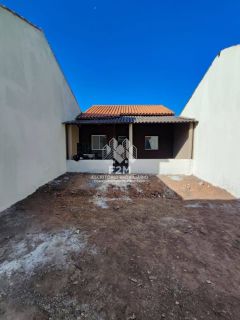 Casa em condomínio no Setor 11, 2 Quartos, sala, banheiro social, cozinha, área de serviço!