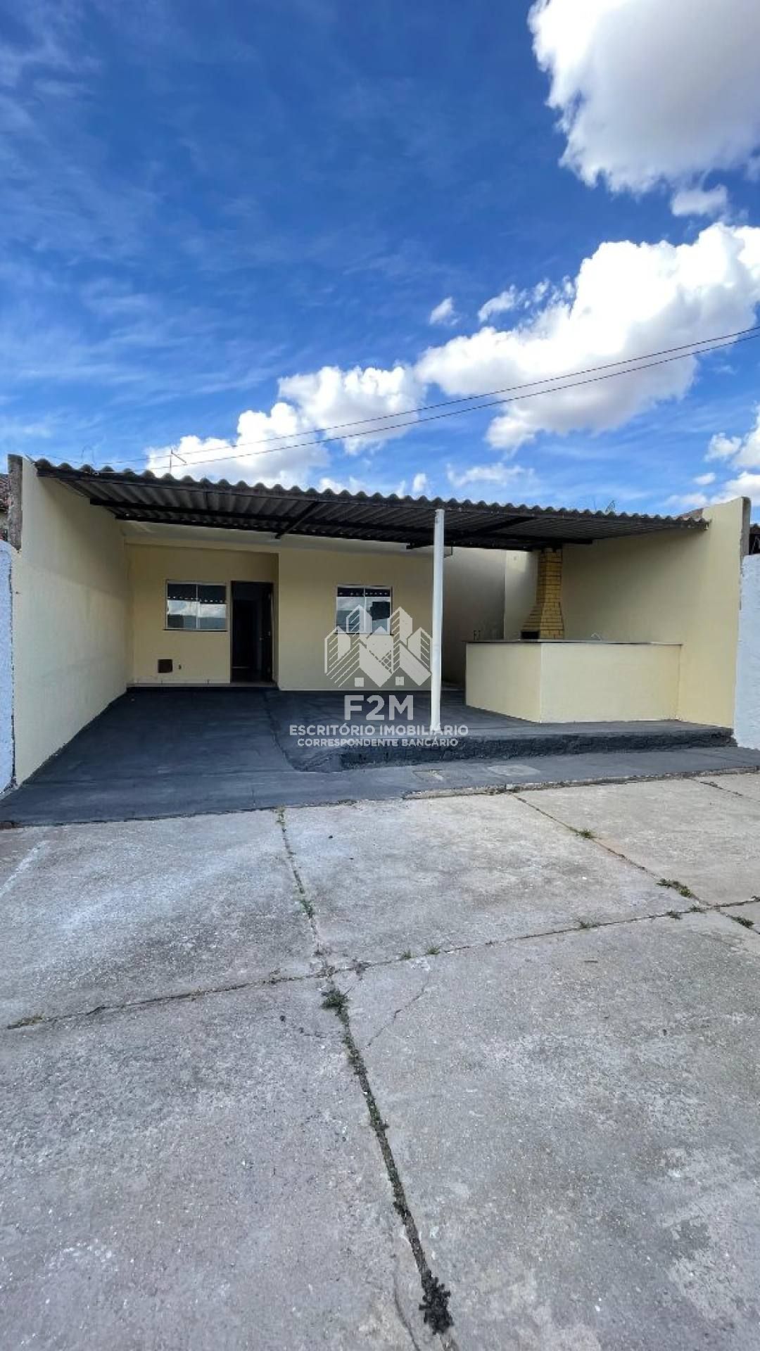 LINDA CASA NO ROYAL PARQUE, COM CHURRASQUEIRA, ACEITTO TROCA! NÃO FINANCIA!