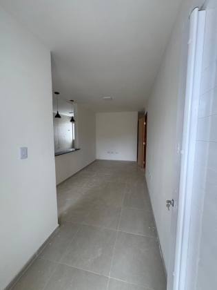 Casa Para Vender com 2 quartos no bairro Maranguape I em Paulista