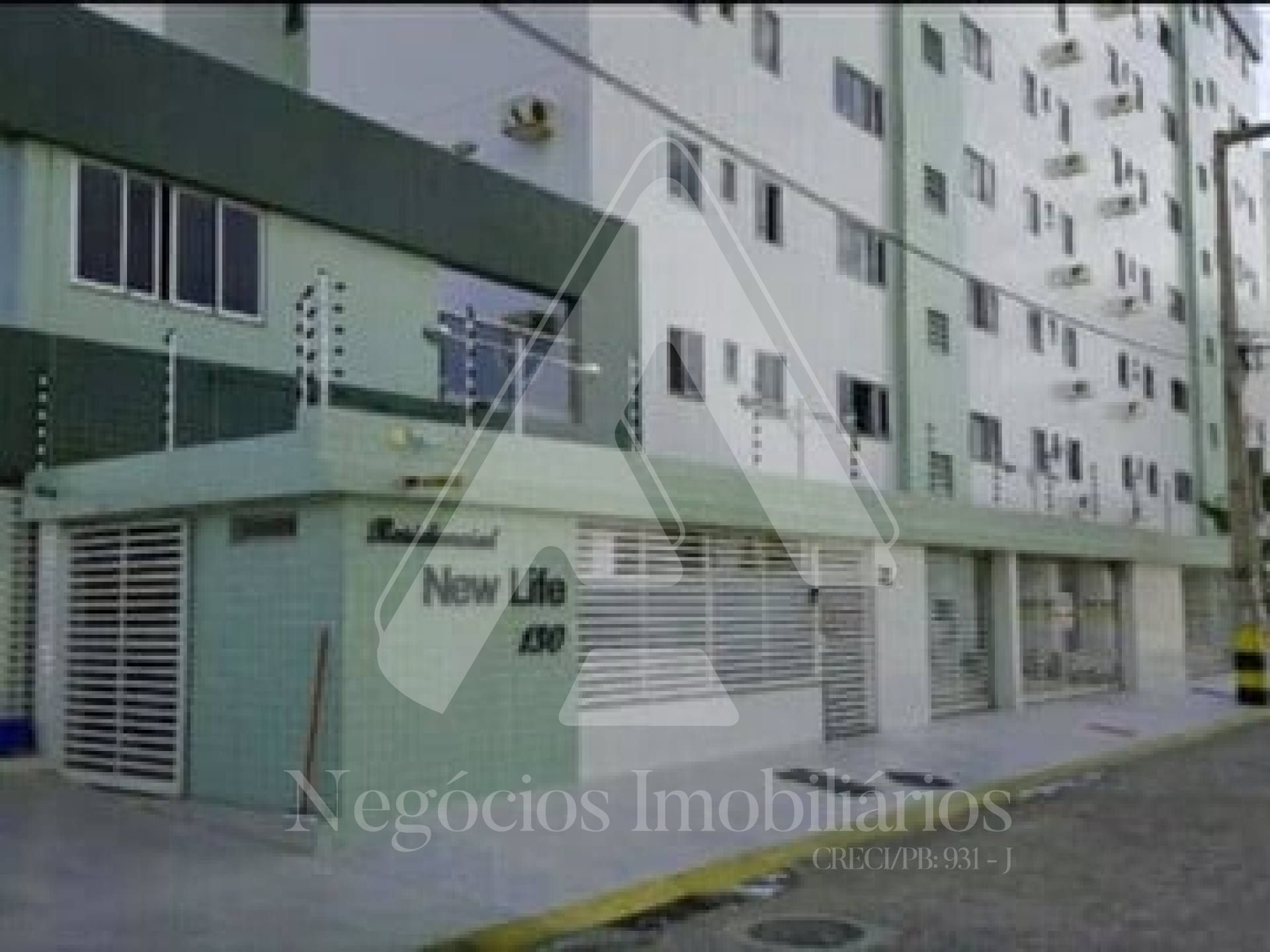 Vendo apartamento no Catolé 03 dormitórios