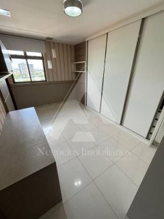Alugo apartamento com 04 suítes no Edifício Monalisa