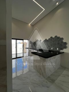 Casa em condomínio à venda