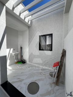 Casa em condomínio à venda