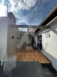 Casa Para Vender com 3 quartos 3 suítes no bairro Jardim Tavares em Campina Grande