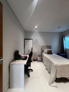 Casa Para Vender com 3 quartos 3 suítes no bairro Jardim Tavares em Campina Grande