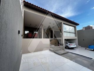 Casa Para Vender com 3 quartos 3 suítes no bairro Jardim Tavares em Campina Grande