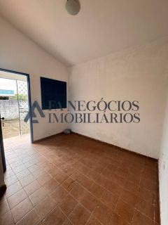 Vendo casa no Tambor.