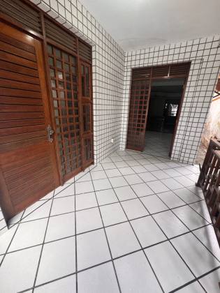 Casa à Venda no Centro de Campina Grande