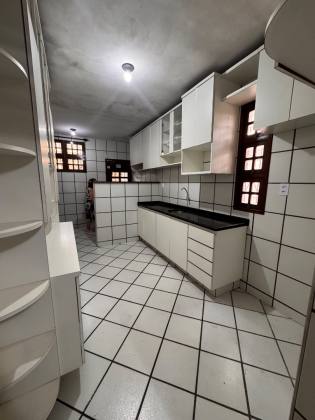 Casa à Venda no Centro de Campina Grande