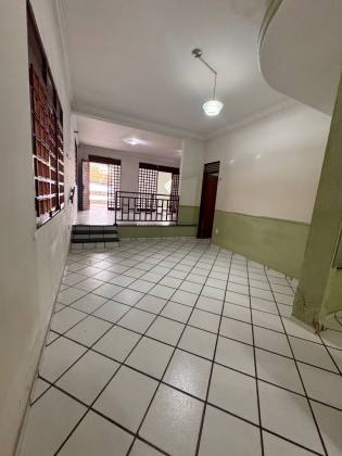 Casa para locação no Centro de Campina Grande