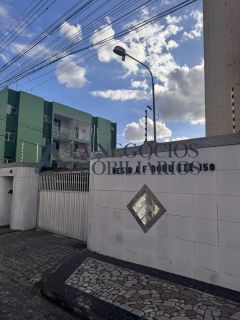 ? Apartamento para Alugar no Catolé – 86m