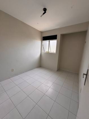 ? Apartamento para Alugar no Catolé – 86m