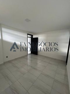 Apartamento reformado no centro