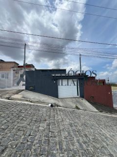 Excelente casa à venda ao lado do Skyville