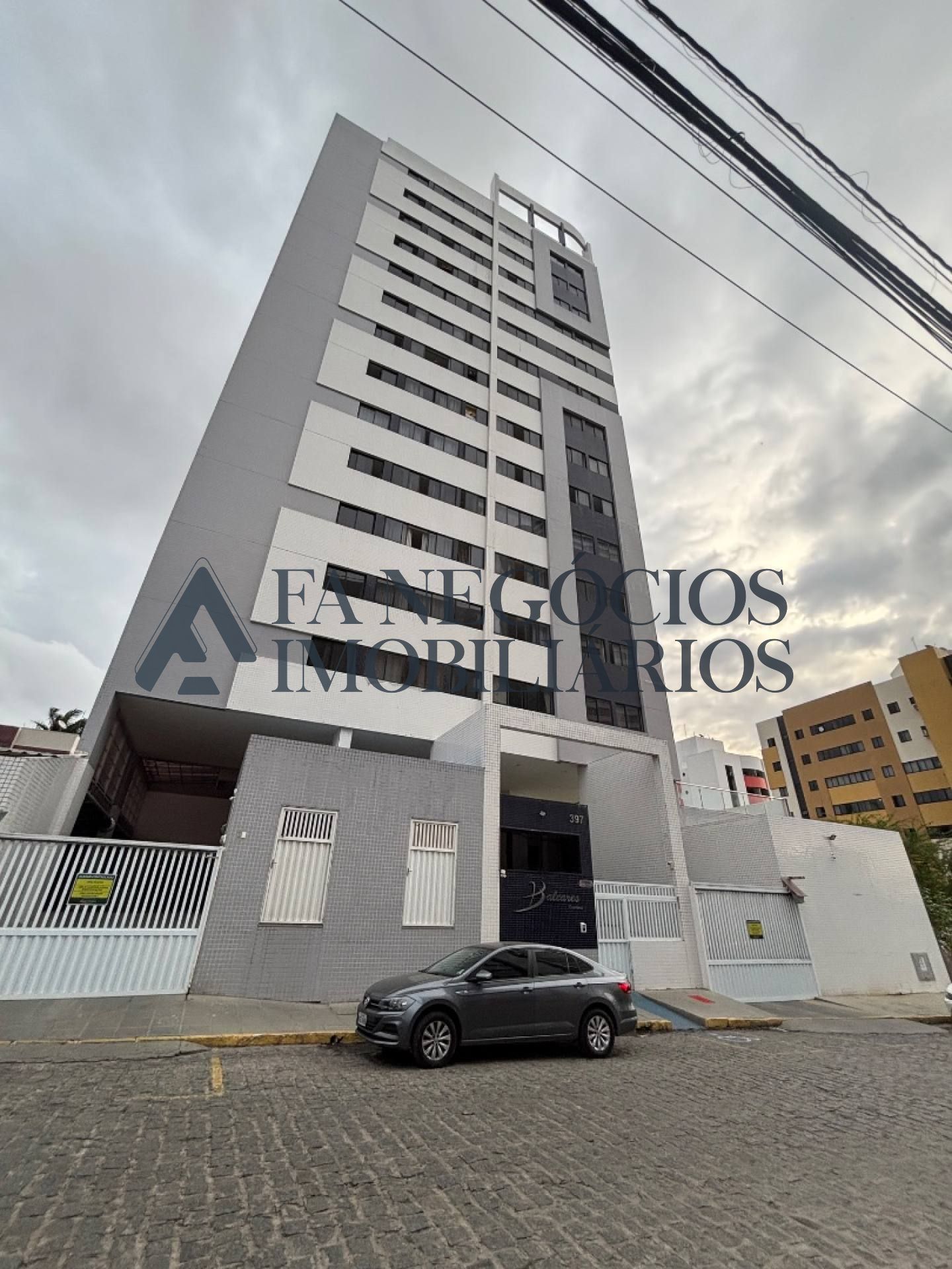 Apartamento três quartos com área de lazer completa