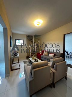 Linda casa no Catolé com piscina e uma área espetacular!