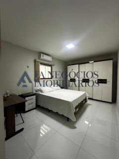 Linda casa no Catolé com piscina e uma área espetacular!