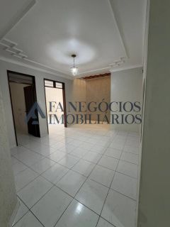 Casa Para Vender com 4 quartos 3 suítes no bairro Mirante em Campina Grande