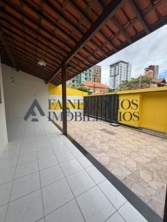 Casa Para Vender com 4 quartos 3 suítes no bairro Mirante em Campina Grande