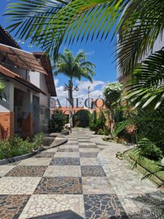 Casa a venda de 03 suítes no Itararé