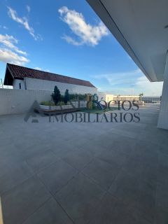 Apartamento de dois quartos com área de lazer completa