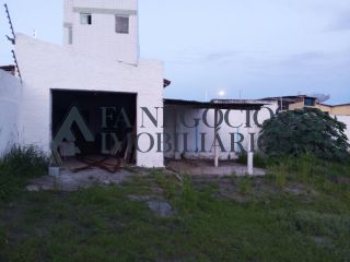 Alugo casa com área total 820m²