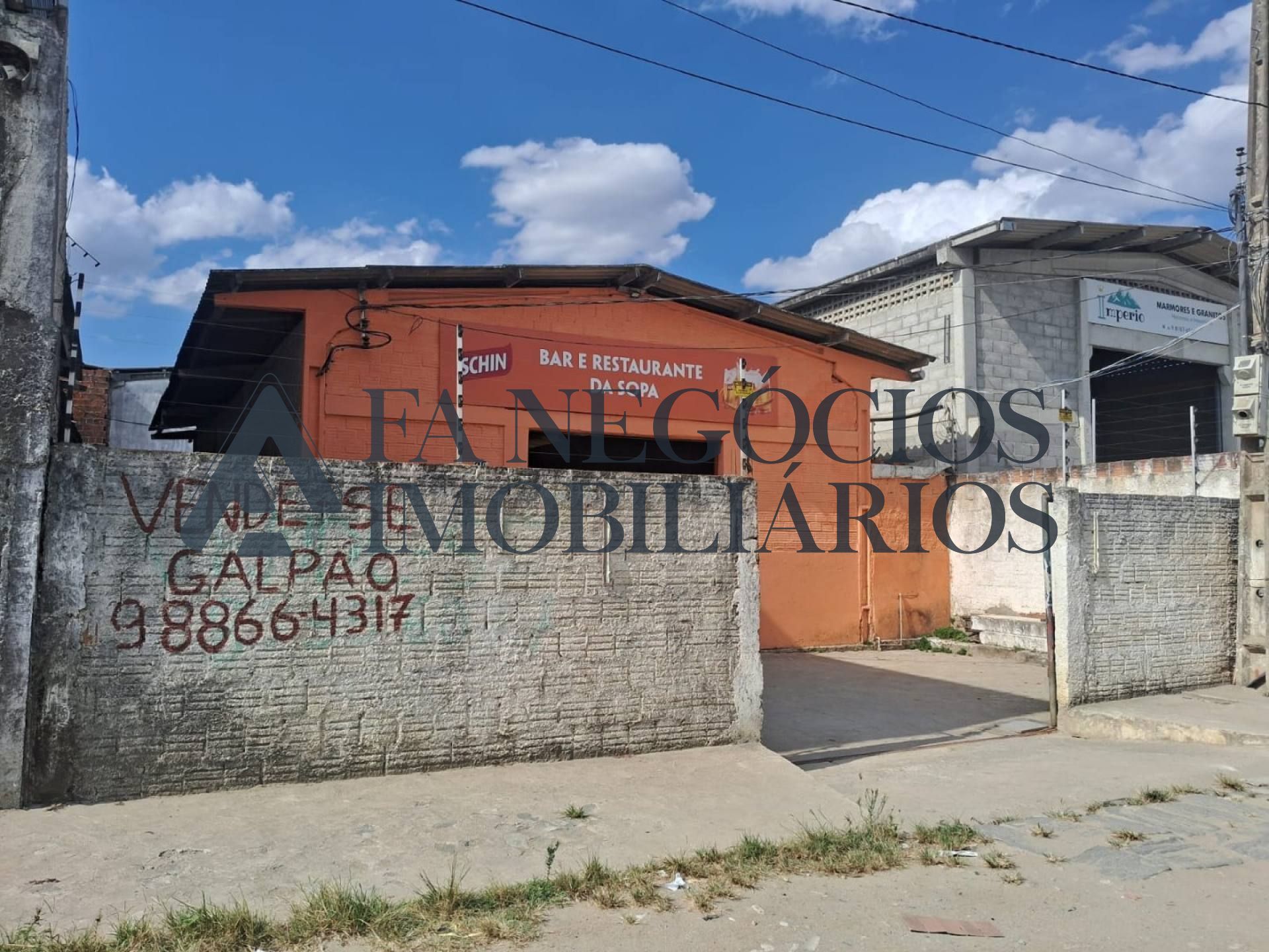 Galpão a venda no Itararé com 372m² de área total