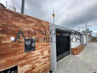 Casa à venda Monte Castelo