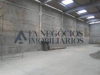 Alugo Galpão 280m² próximo Cartório Camacho